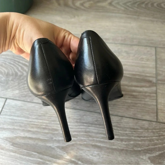 Lauren Ralph Lauren Georgie Black Bow Tie Pumps - Picture 6 of 12